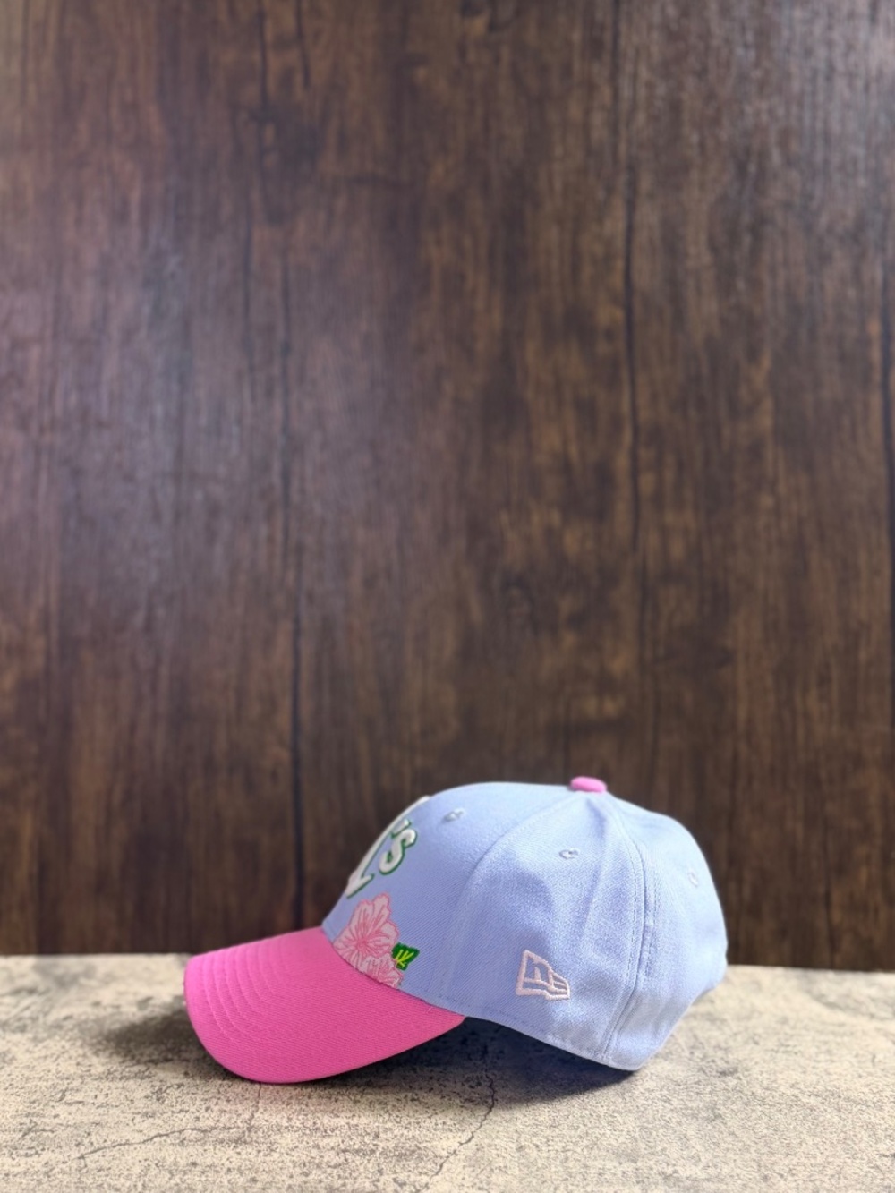 New Era 9FORTY Low Profile Oakland A’s Floral Blue Pink Snapback OSFA - Picture 4 of 9